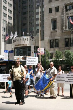 Srebrenica-Demonstrations-Chicago-2012_7383