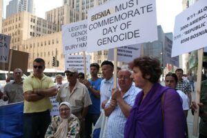 Srebrenica-Demonstrations-Chicago-2012_7415