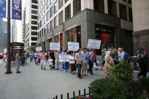 Srebrenica-Demonstrations-Chicago-2012_7488