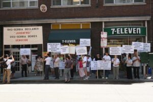 Srebrenica-Demonstrations-Chicago-2012_7513