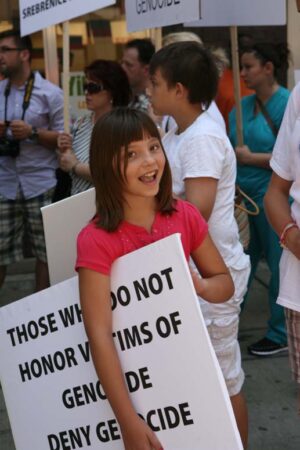 Srebrenica-Demonstrations-Chicago-2012_7549