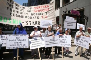 Srebrenica-Demonstrations-Chicago-2013_0296