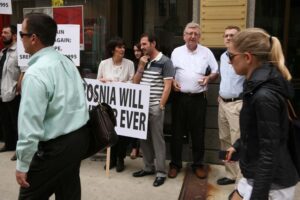 Srebrenica-Demonstrations-Chicago-2014_8688