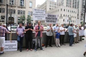 Srebrenica-Demonstrations-Chicago-2014_8780