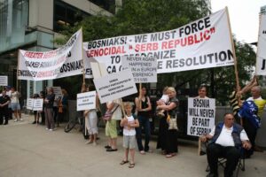 Srebrenica-Demonstrations-Chicago-2015_9075