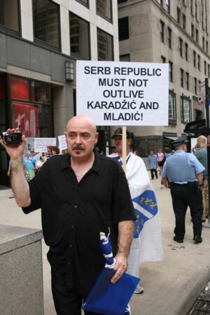 Srebrenica-Demonstrations-Chicago-2011_9236