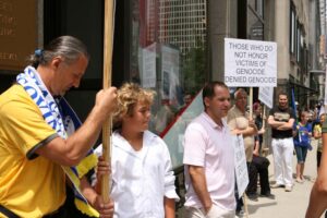 Srebrenica-Demonstrations-Chicago-2011_9363
