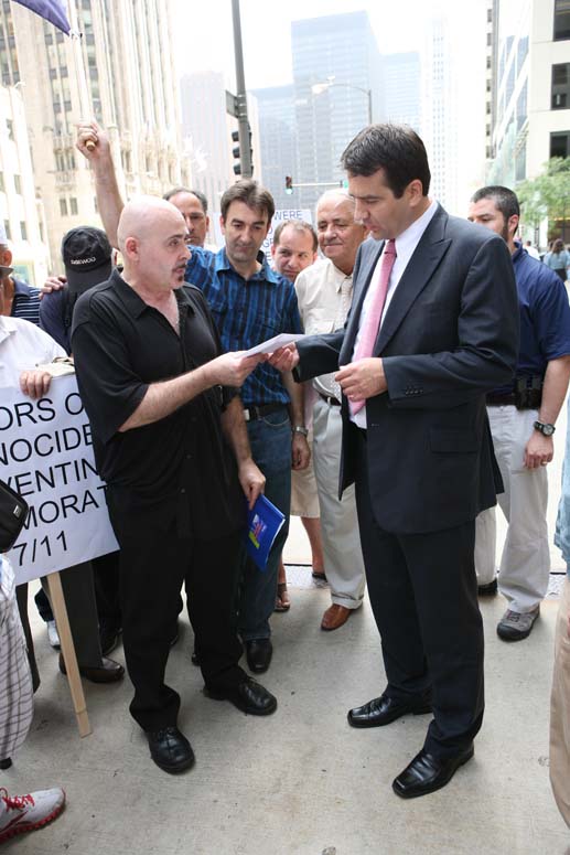 Srebrenica-Demonstrations-Chicago-2011_9483