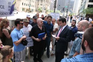 Srebrenica-Demonstrations-Chicago-2011_9495