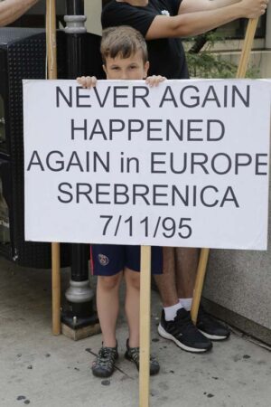 Srebrenica-Demonstrations-Chicago-2017_2177